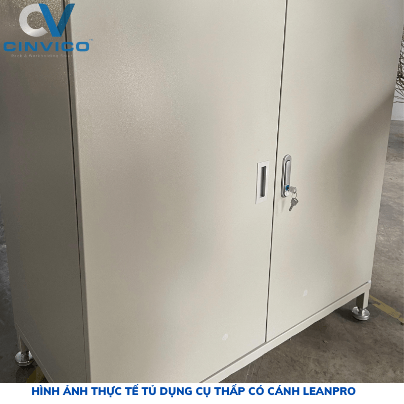 hình ảnh thực tế sản xuất tủ dụng cụ thấp có cánh leanpro 