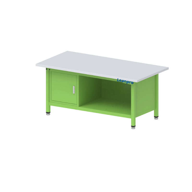 Bàn Thao Tác Gỗ Có Tủ Đồ BTT-LP07