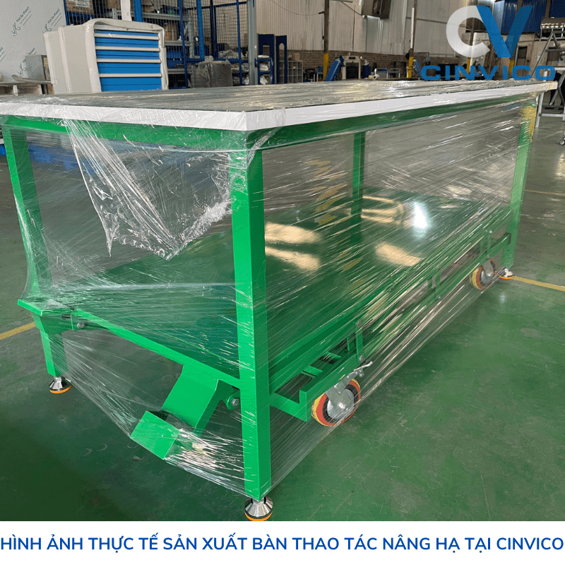 Hình ảnh thực tế sản xuất bàn thao tác nâng hạ chống tĩnh điện Leanpro