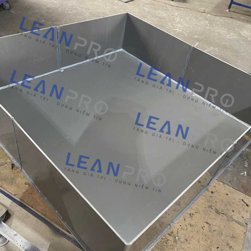 Khay Chống Tràn Bằng Nhựa PVC: Khái Niệm, Mô Tả,Thông Số, Ứng Dụng