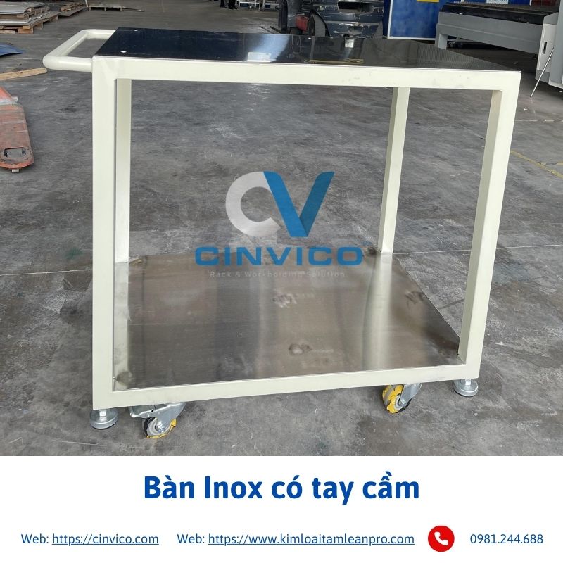 Hình ảnh sản phẩm bàn Inox có tay cầm 
