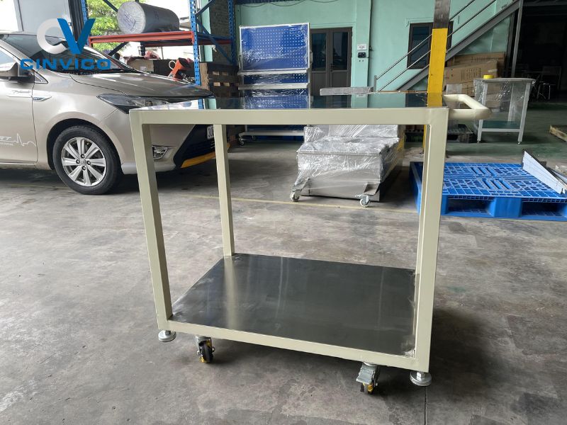 Bàn thao tác Inox -3