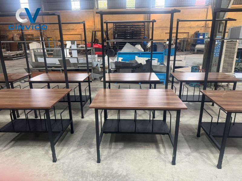 Bàn đóng gói sản phẩm