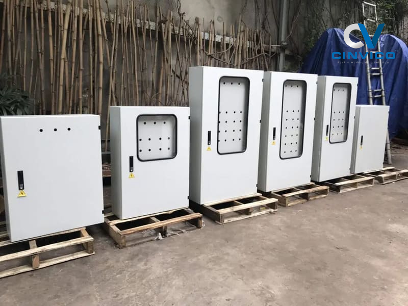 Tiêu chuẩn độ dày sơn tủ điện và những yếu tố ảnh hưởng đến độ bền