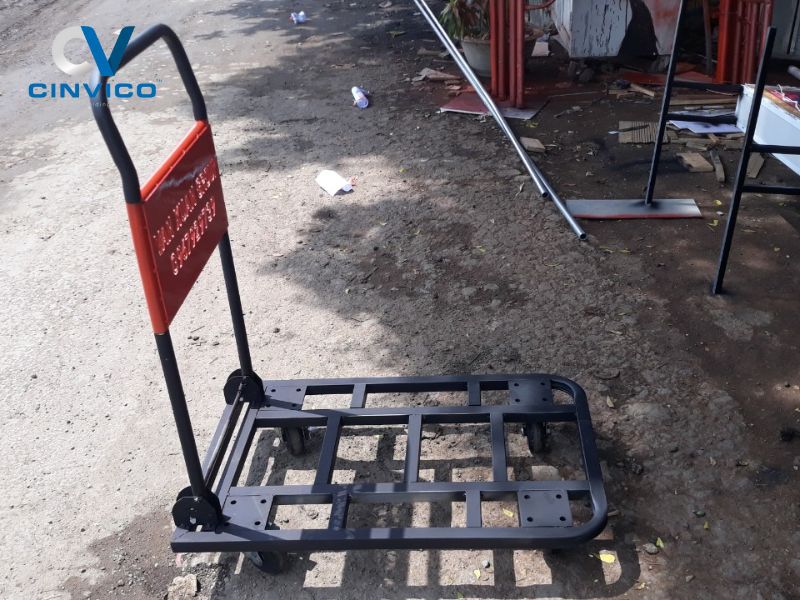 Bỏ túi cách chọn mua xe đẩy hàng bằng sắt chất lượng cao